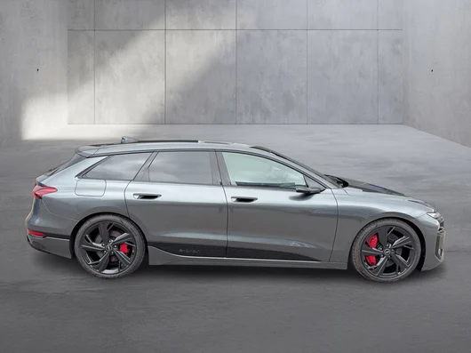 Bild eines Audi S6 Avant e-tron