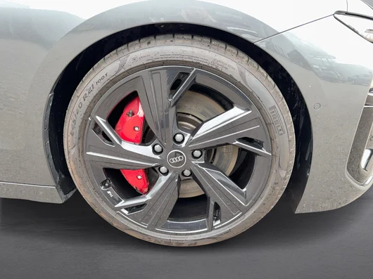 Bild eines Audi S6 Avant e-tron