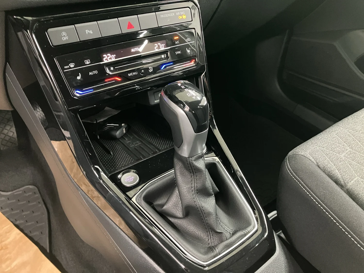 Bild eines VW T-Cross Friends TSI DSG