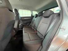 Škoda Karoq 4x4 Selection TDI DSG in Smokey Diamond-Silber Metallic
