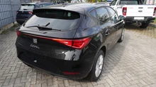 SEAT Leon Style Edition 1.5 TSI 115 PS in Nacht-Schwarz Metallic