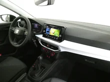 SEAT Ibiza Reference Edition 1.0 80PS in Nacht-Schwarz Metallic