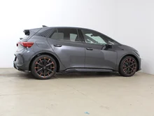 CUPRA Born ENDURANCE 79/84 170kW/231PS in Tambora-Grau Metallic