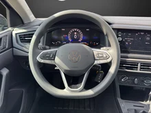 VW Polo 4Me in Deep Black Perleffekt
