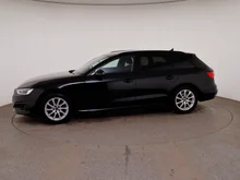 Audi A4 Avant 35 TFSI advanced in schwarz - metallic