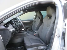 Škoda Octavia Combi Style TDI DSG in Brillant-Silber Metallic