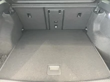 VW ID.4 Pro 4MOTION 220 kW Business -77 kWh in C2A1 Mondsteingrau Dach schwarz