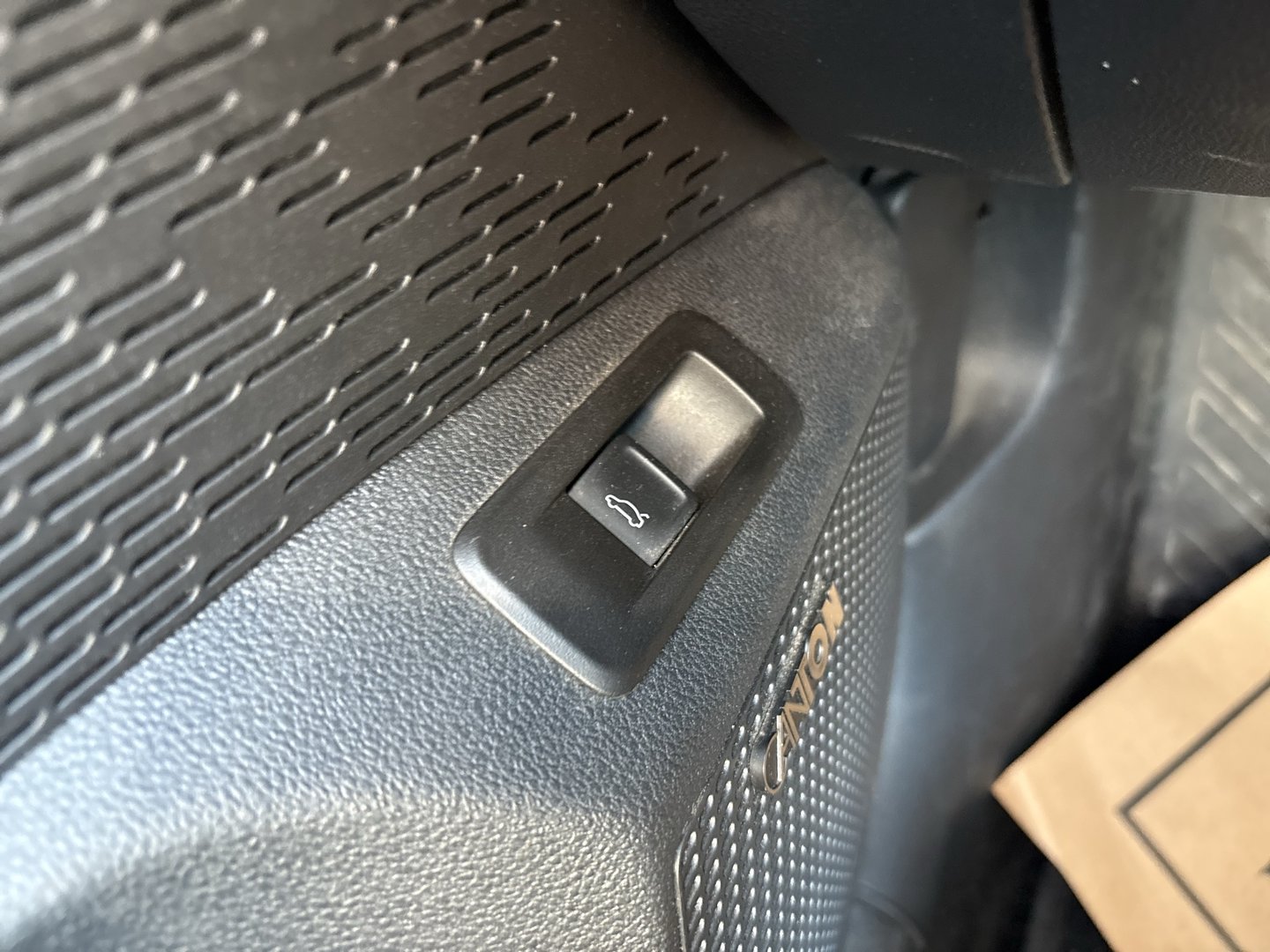 Škoda OCTAVIA Combi Premium TDI DSG | Bild 8 von 21