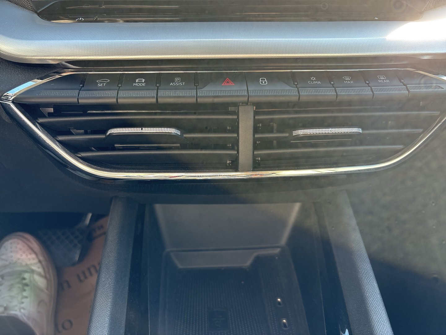 Škoda OCTAVIA Combi Premium TDI DSG | Bild 17 von 21