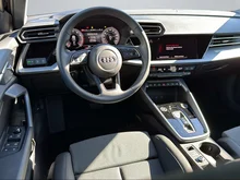 Audi A3 Sportback 30 TFSI in Brillantschwarz
