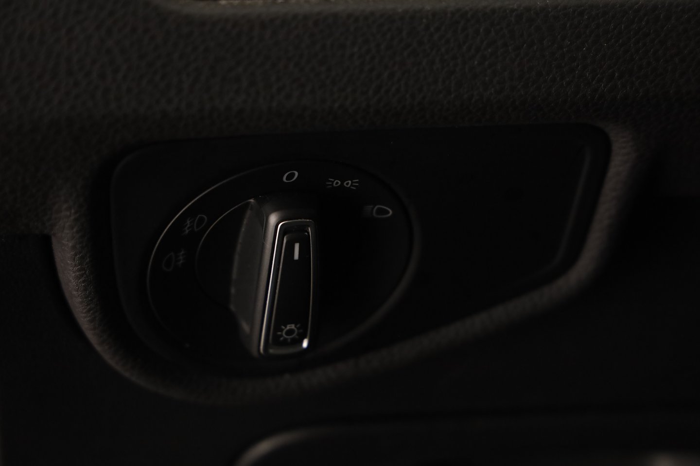 VW Touran Comfortline TDI SCR | Bild 12 von 30