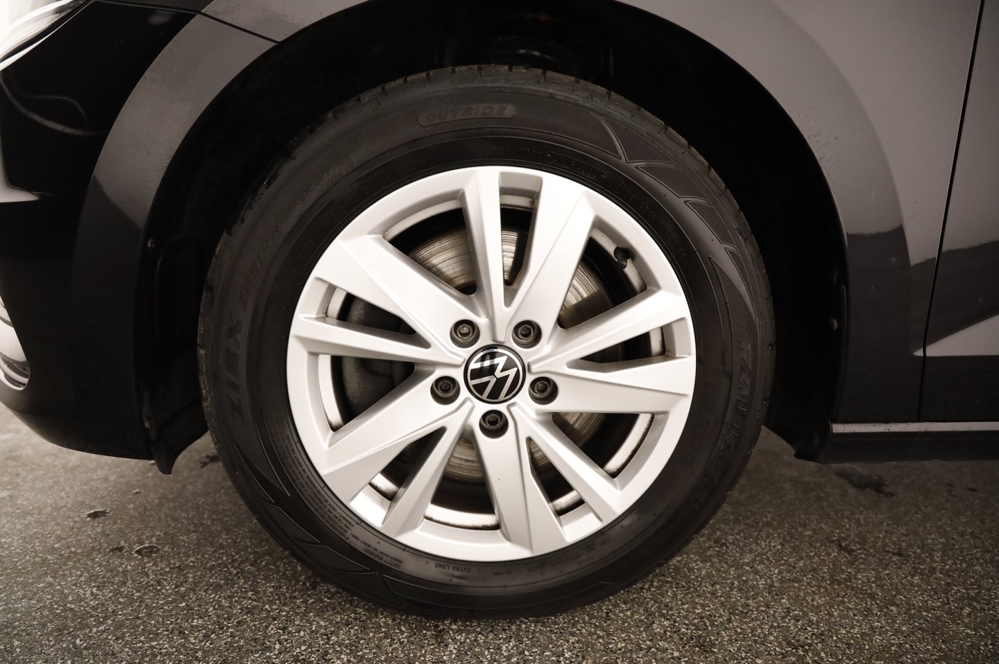 VW Touran Comfortline TDI SCR | Bild 9 von 30