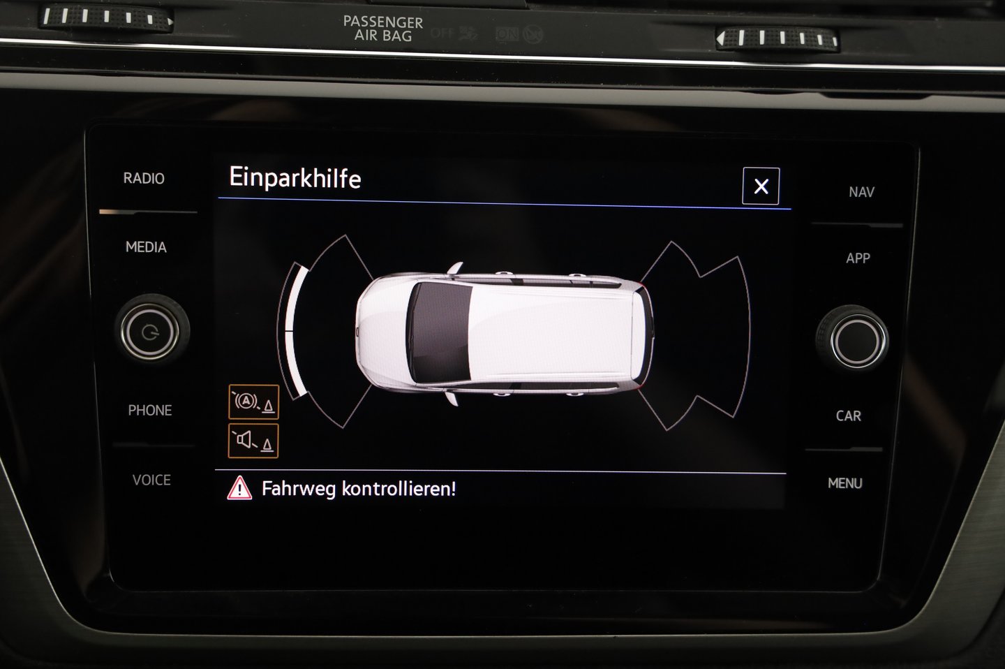 VW Touran Comfortline TDI SCR | Bild 21 von 30