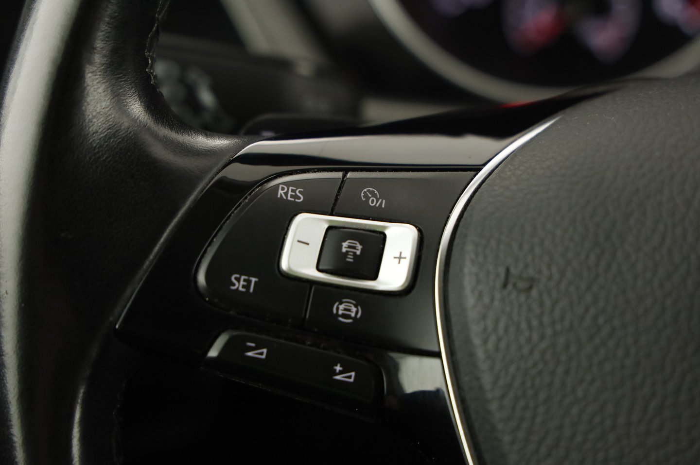 VW Touran Comfortline TDI SCR | Bild 17 von 30