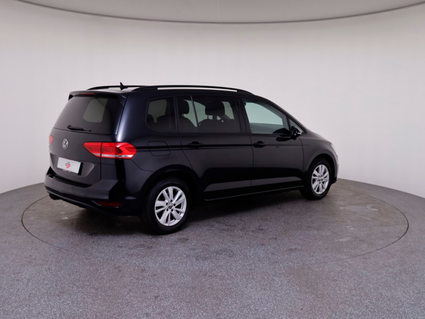 VW Touran Comfortline TDI SCR | Bild 5 von 30