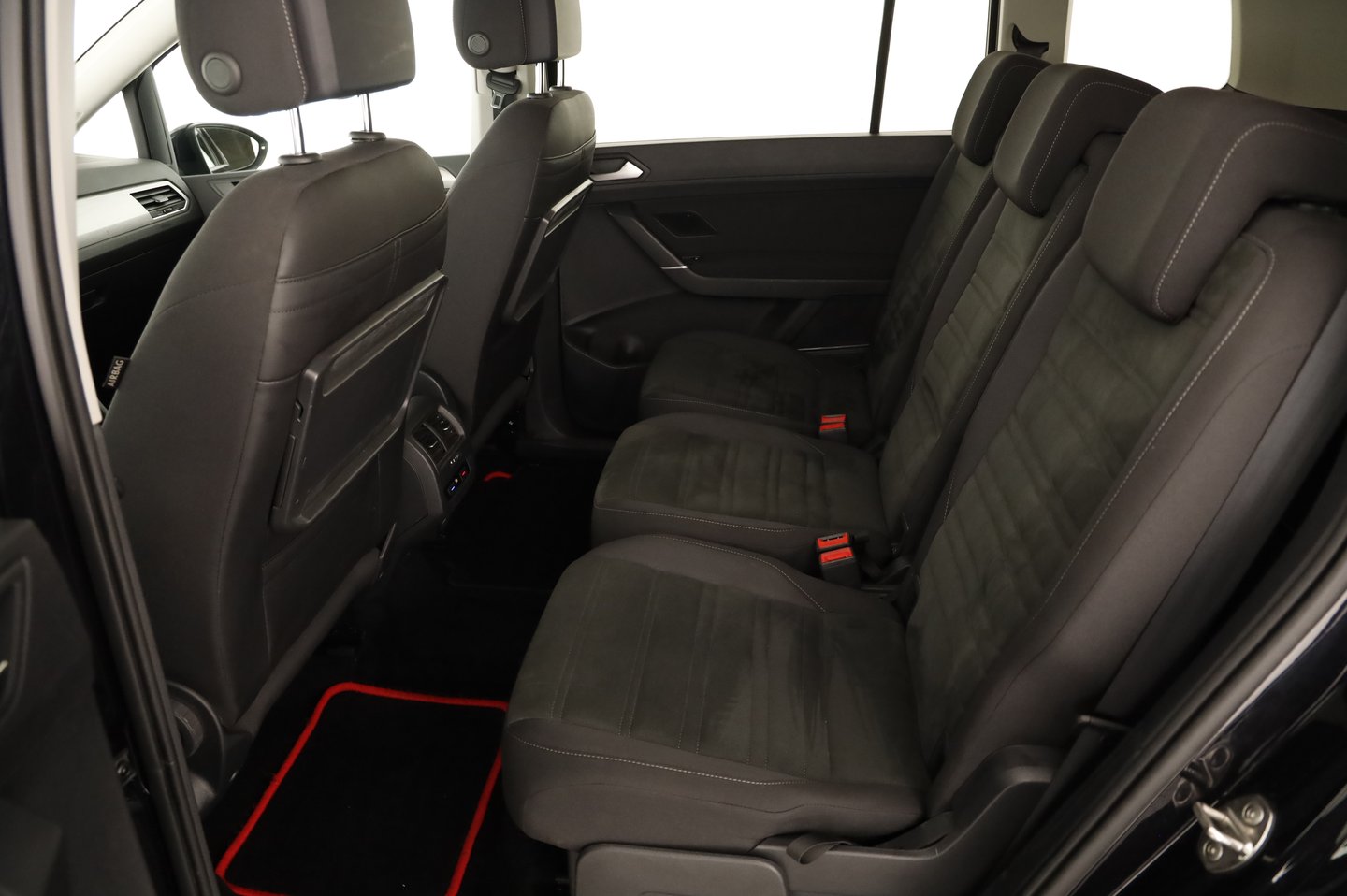 VW Touran Comfortline TDI SCR | Bild 24 von 30