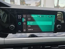 VW Golf Variant Life TDI in Pure White