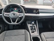 VW Golf Variant Life TDI in Pure White