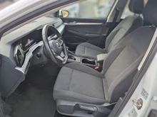 VW Golf Variant Life TDI in Pure White