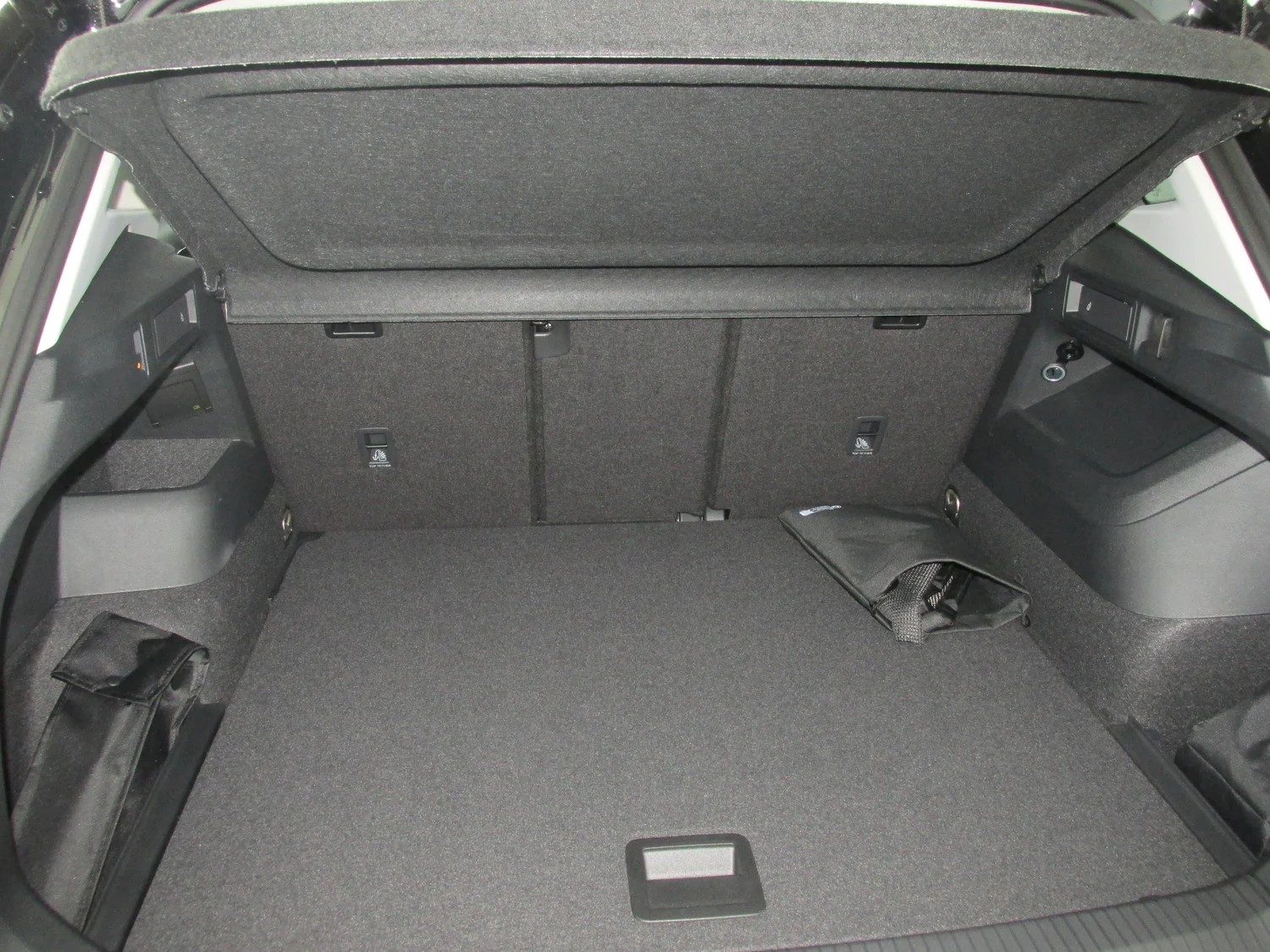 Bild eines Tiguan Friends eTSI DSG