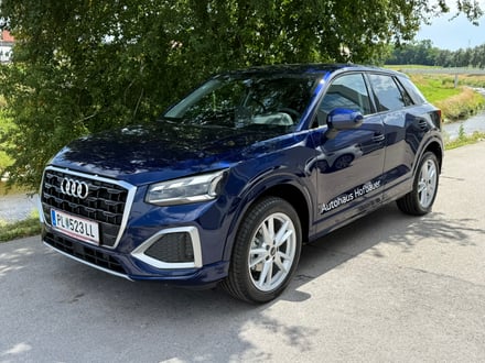 Audi Q2 30 TFSI admired