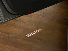 Škoda Karoq 4x4 Selection TDI DSG in Smokey Diamond-Silber Metallic