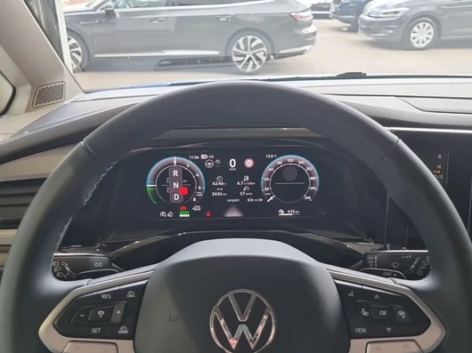 Bild eines Multivan Business ÜH eHybrid 180 kW 4M
