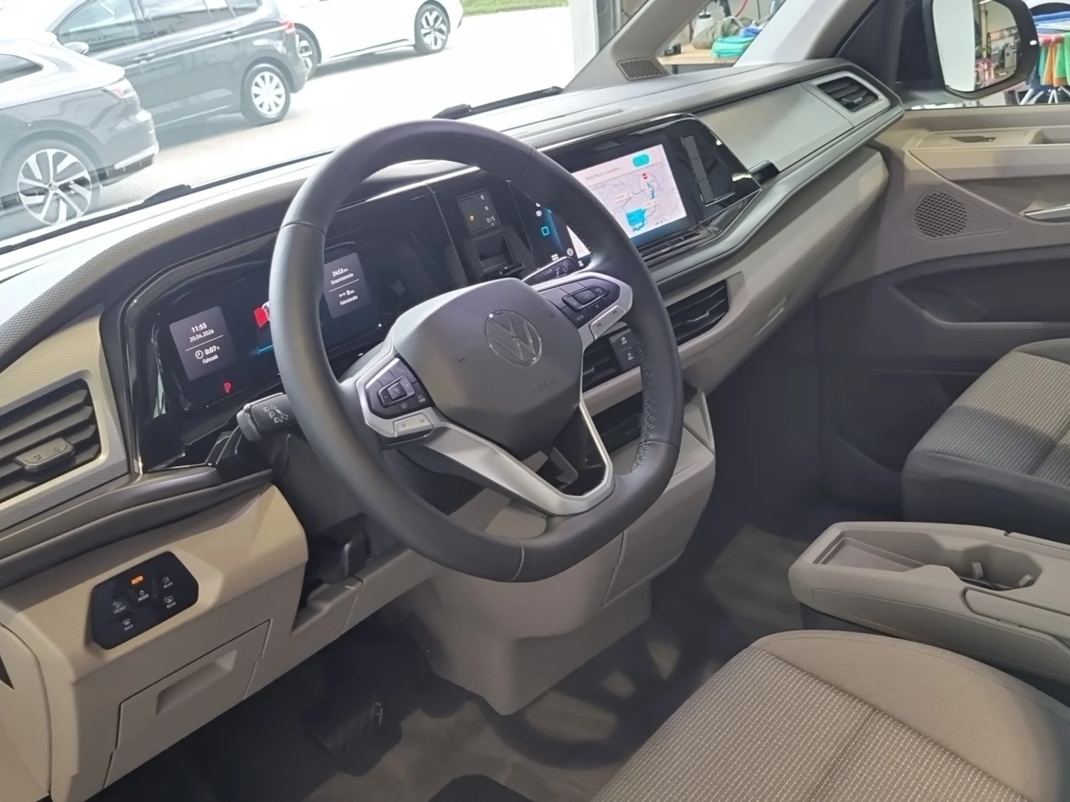 Bild eines Multivan Business ÜH eHybrid 180 kW 4M