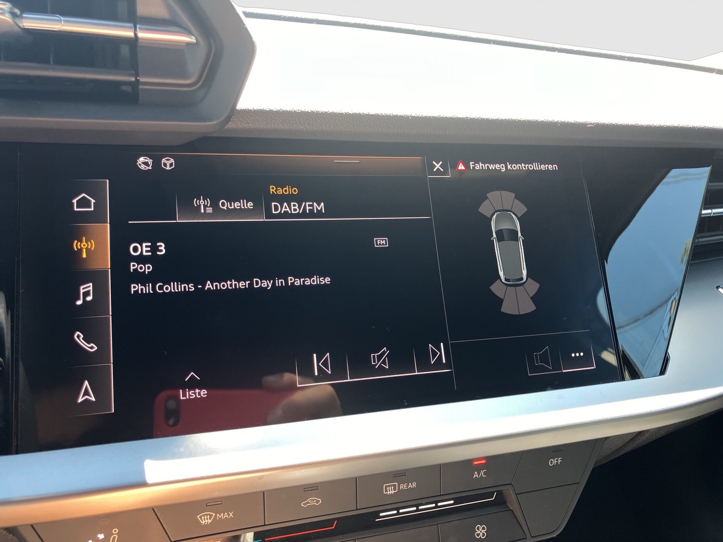 Audi A3 Sportback 35 TDI S line exterieur | Bild 16 von 23
