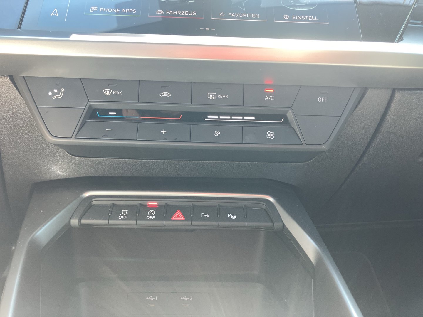 Audi A3 Sportback 35 TDI S line exterieur | Bild 18 von 23