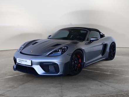 Porsche 718 Spyder RS