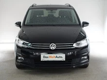 VW Touran Sky TDI SCR DSG 5-Sitzer in Deep Black Perleffekt