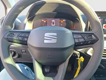 SEAT Arona Reference Edition 1.0 TSI in 9K Fjord-Blau