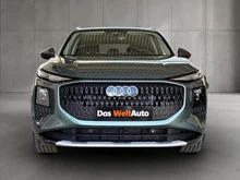 Audi Q3 TFSI quattro 150 kW  intense in Salbeigrün Metallic
