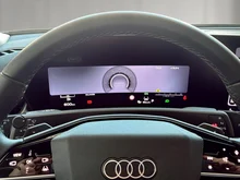 Audi Q3 TFSI quattro 150 kW  intense in Salbeigrün Metallic