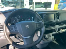 Peugeot Expert Premium Kasten L1H1 2,0 BlueHDi 180 Aut. S&S in weiß