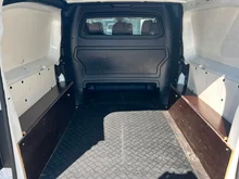 Peugeot Expert Premium Kasten L1H1 2,0 BlueHDi 180 Aut. S&S in weiß