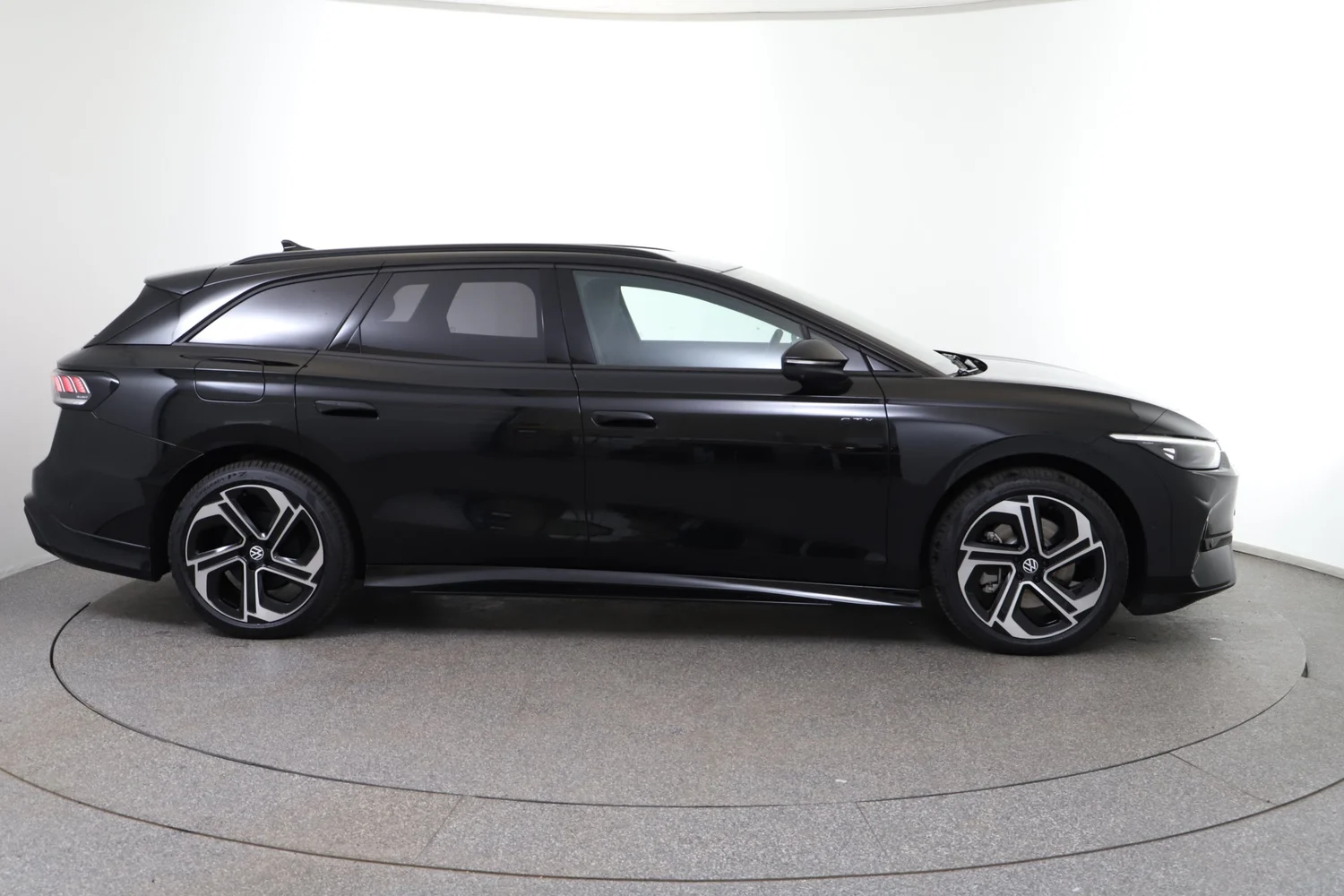 Bild eines VW ID.7 Tourer GTX 4MOTION 250 kW Business