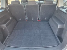 VW Touran Sky TDI DSG in Pure White