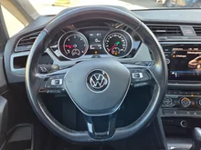 VW Touran Sky TDI DSG in Pure White