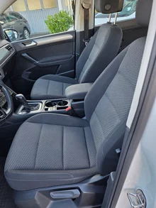 VW Touran Sky TDI DSG in Pure White