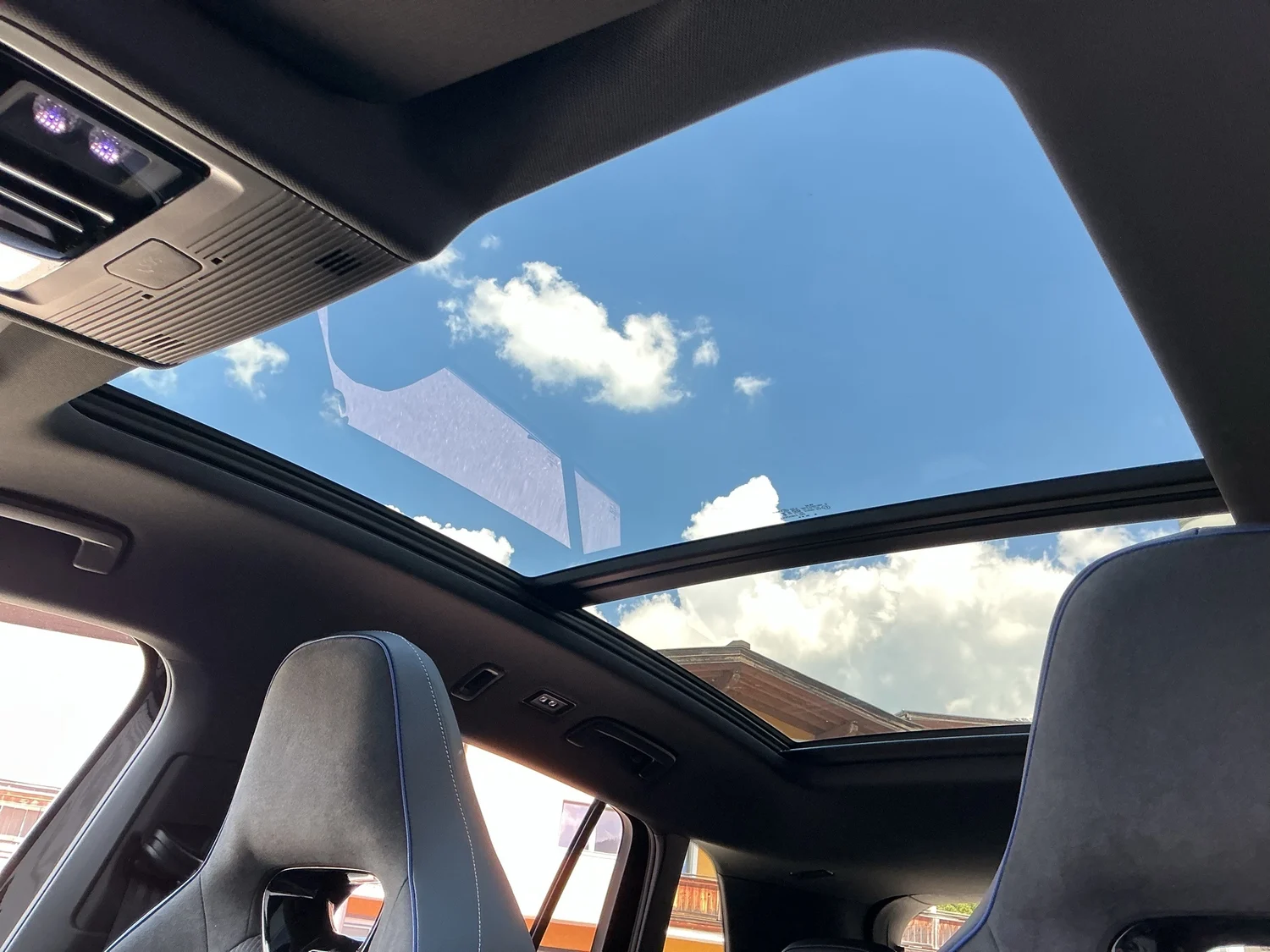 Bild eines VW Tiguan Sport TDI 4MOTION DSG