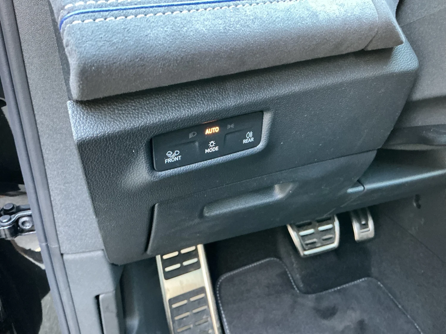 Bild eines VW Tiguan Sport TDI 4MOTION DSG