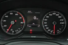 SEAT Arona FAST LANE Reference in Emotion-Rot