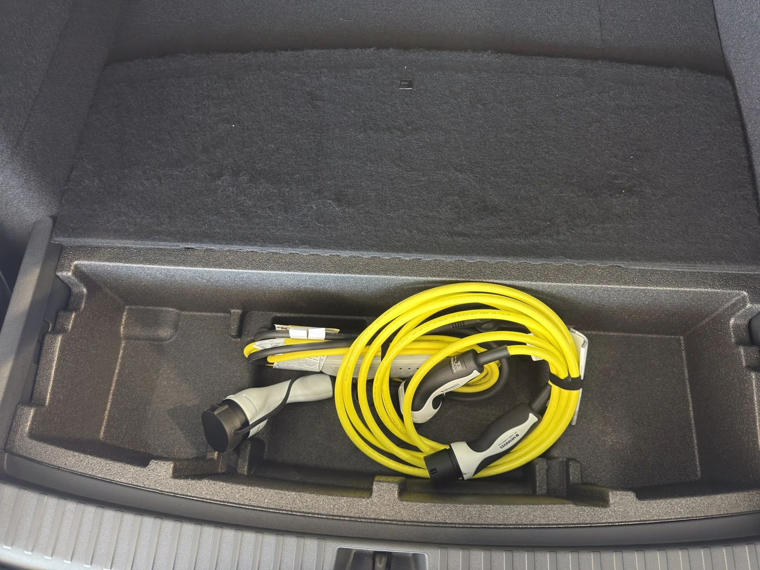 Bild eines VW Tayron Friends eHybrid DSG 150kW