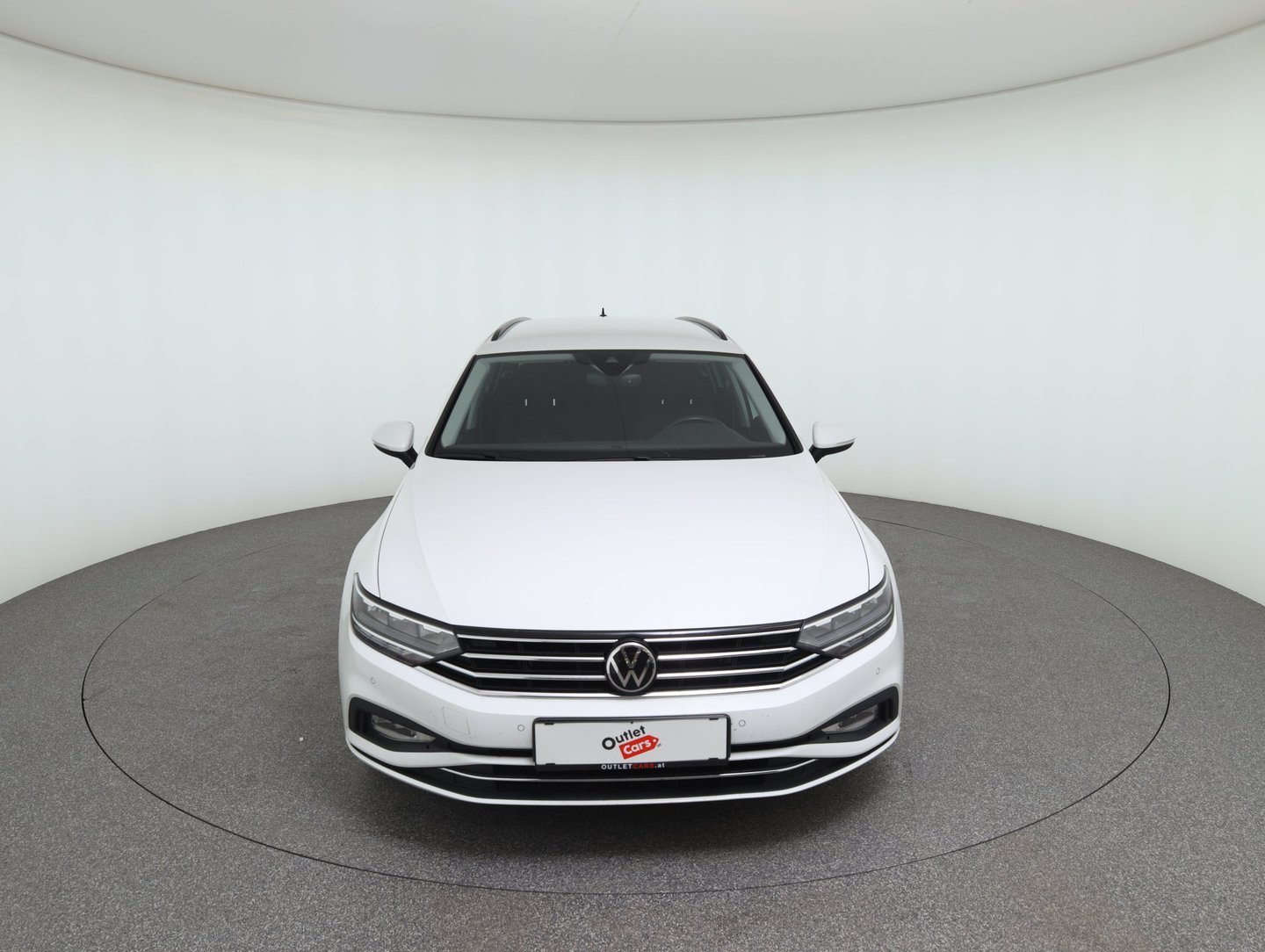 VW Passat Variant Business TDI DSG | Bild 2 von 25