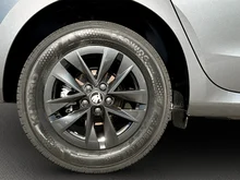 Škoda Fabia Selection TSI in Graphit-Grau Metallic