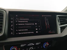 Audi A1 Sportback 25 TFSI intense in Mythosschwarz Metallic