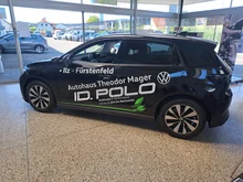 VW ID ID. Polo Life Edition 155 kW - 52 kWh in Grenadillschwarz Metallic