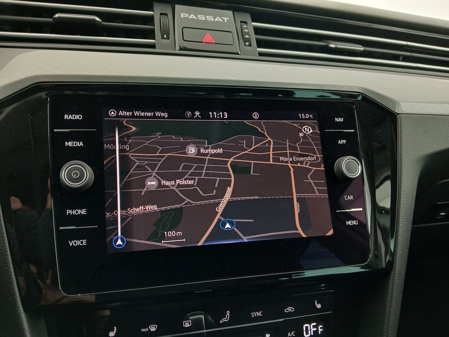 VW Passat Variant Business TDI DSG | Bild 22 von 33